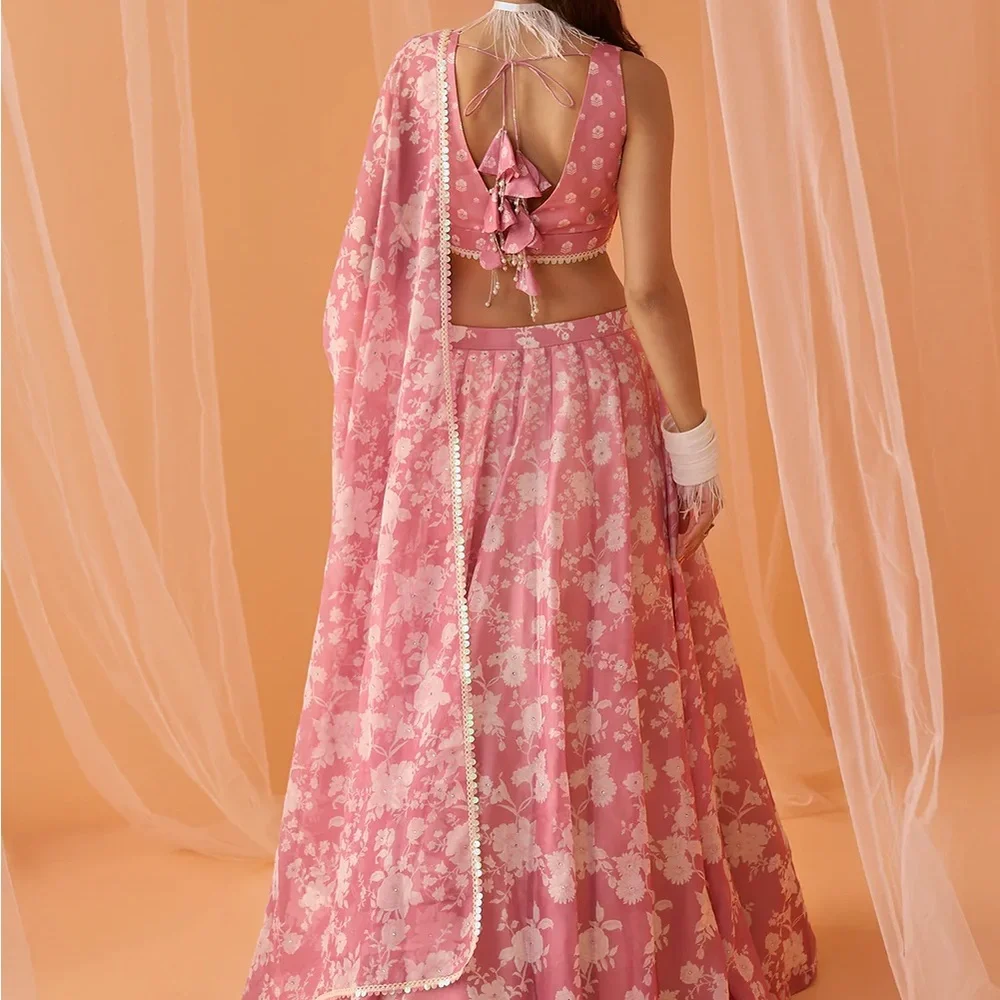 Elegant Pink Floral Lehenga - Picture 3 of 5